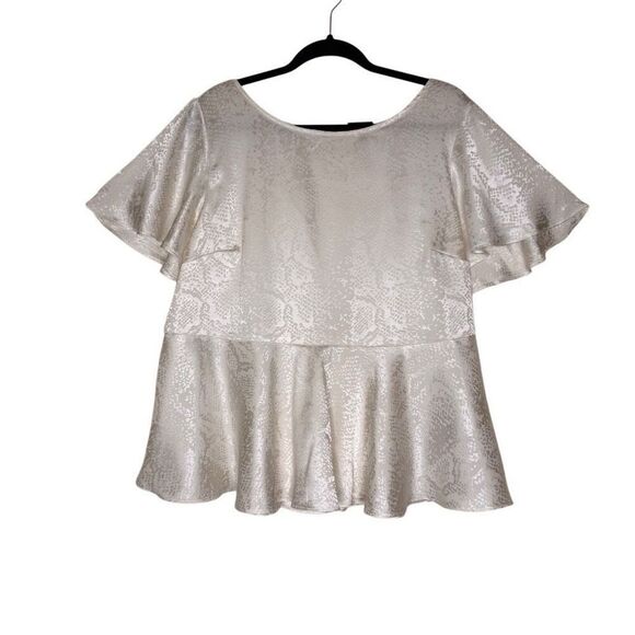 Torrid Ivory Satin Jacquard Snakeskin Design Peplum Blouse Sz 1X Dressy, Career - Picture 1 of 12